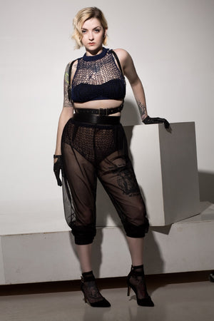 ALICE KNICKER